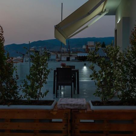 P&K Luxury Apartments 3 Каламата Екстериор снимка