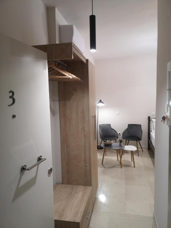 P&K Luxury Apartments 3 Каламата Екстериор снимка
